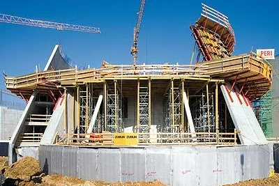 Bild: Mercedes-Benz Center Mailand, Italien