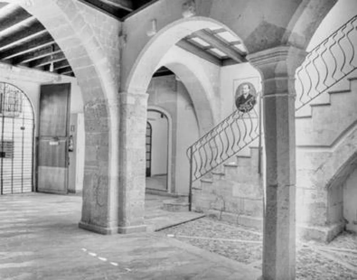 Der Patio der Galerie