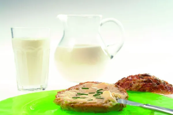 Bild: Wieso streicht man eigentlich Butter auf's Brot?