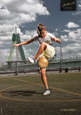 Bild: Ballzauber - Frauenfussball