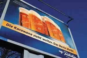 Bild: kleine Miete, grosse Wirkung - Plakate werben für die Aussenwerbung