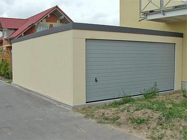 Kunst in der kleinsten Hütte - die Garage als Prestigeobjekt Bild: Kunst in der kleinsten Hütte - die Garage als Prestigeobjekt