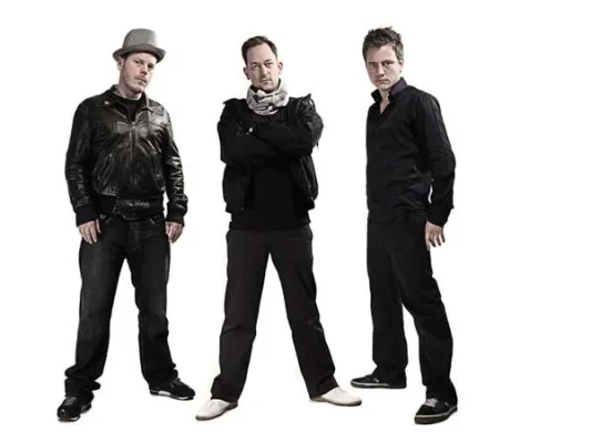 FETTES BROT bei den "MTV Europe Music Awards 2008" und der "1Live Krone" Bild: FETTES BROT bei den "MTV Europe Music Awards 2008" und der "1Live Krone"