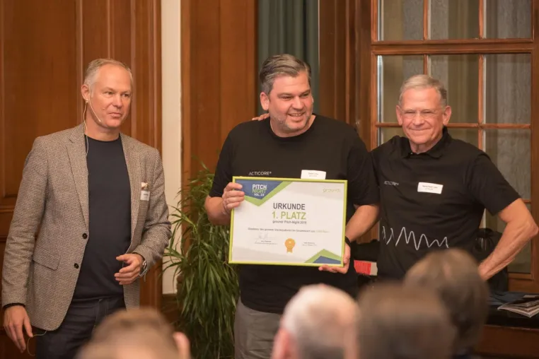 Start-up ACTICORE gewinnt die groundr Pitch Night in Bad Homburg Bild: Start-up ACTICORE gewinnt die groundr Pitch Night in Bad Homburg