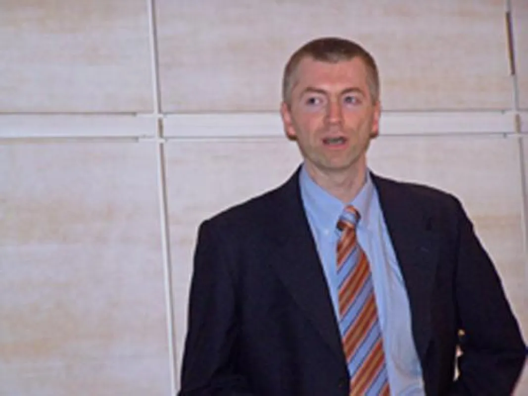Herr Stefan Sommer bei seinem Vortrag im Sibyllenbad