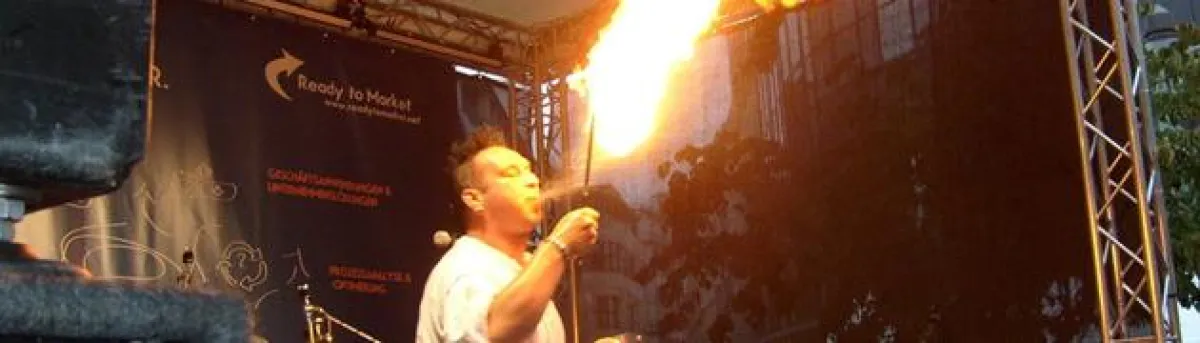 Buntes Showprogramm auf der Ready to Market und Cineastisch TV Bühne