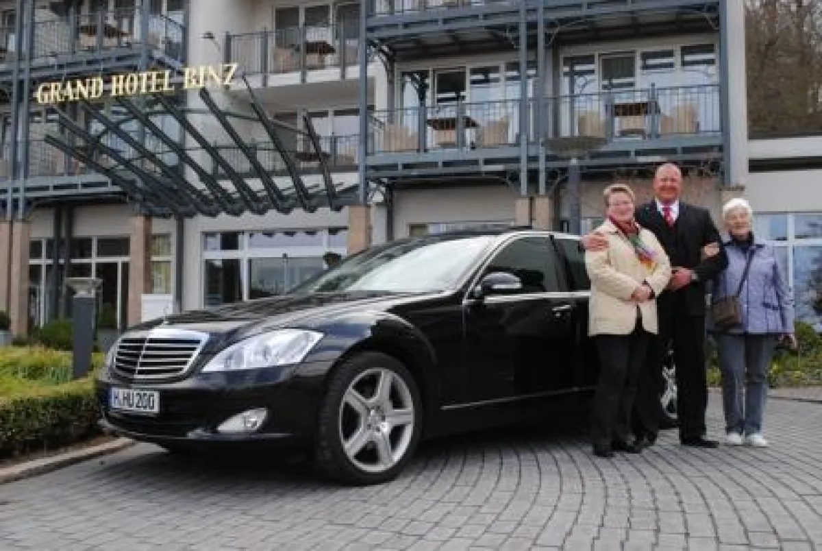 Cliff John vor dem Grand Hotel Binz/Rügen