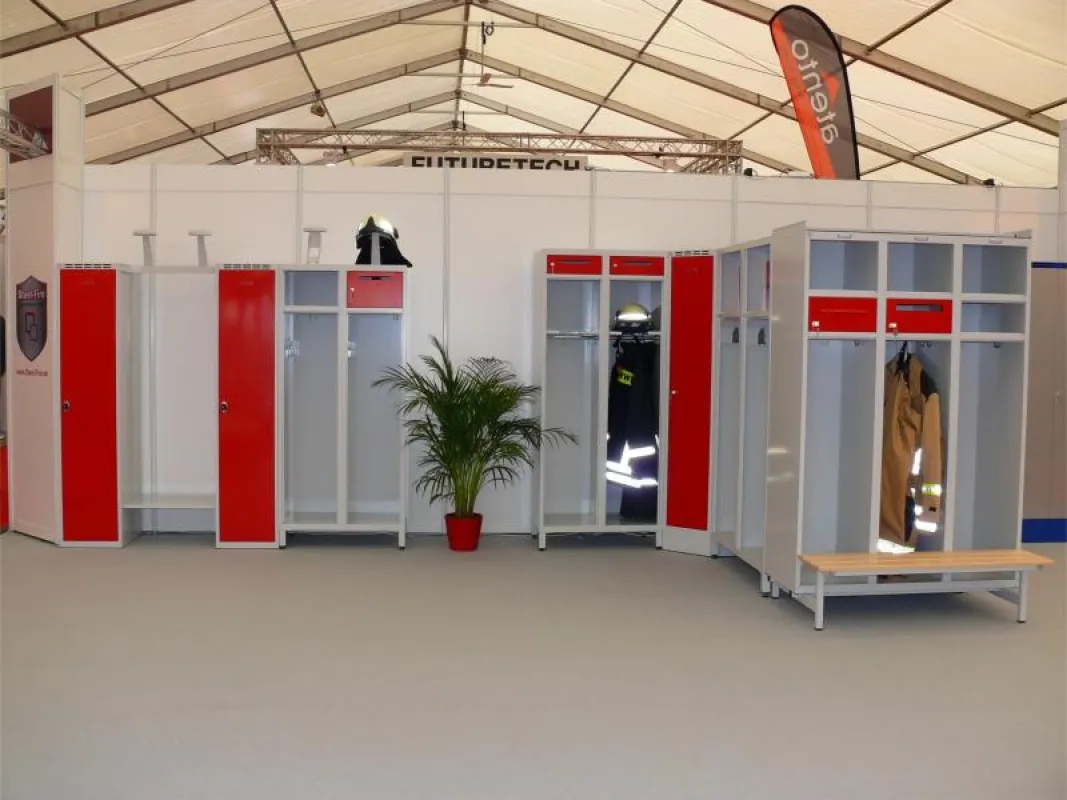 rotstahl-Messestand zur RETTmobil 2012