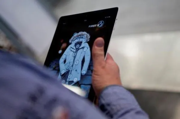 Bild: Standkonzept der Modemarke First B auf der ISPO 2014 setzt Trend