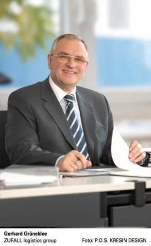 ZUFALL logistics group: Gerhard Grüneklee geht in den Ruhestand – Dankesworte zum Abschied Bild: ZUFALL logistics group: Gerhard Grüneklee geht in den Ruhestand – Dankesworte zum Abschied