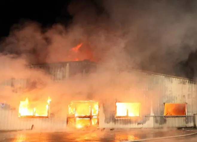 Bild: Großbrand kann Umweltschutz nicht stoppen