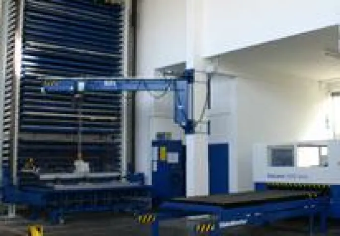 Bild: Laserschneidanlage