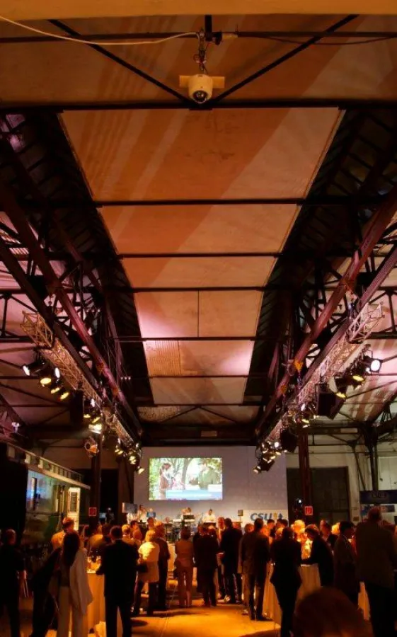 Mini-Speeddome im Bahnpark Augsburg, Bild: Foto Krieger