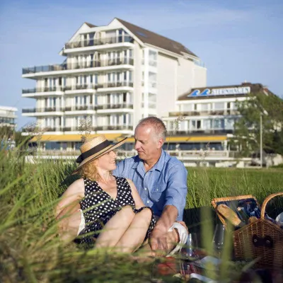 Kulinarischer Kalender 2015 des Badhotel Sternhagen Bild: Kulinarischer Kalender 2015 des Badhotel Sternhagen