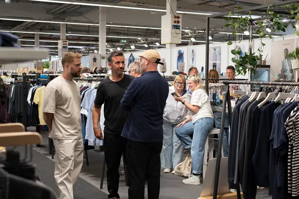 Vernetzt, entschlossen, prämiert Green Fashion zeigt sich zuversichtlich auf der 58. INNATEX Bild: Vernetzt, entschlossen, prämiert Green Fashion zeigt sich zuversichtlich auf der 58. INNATEX