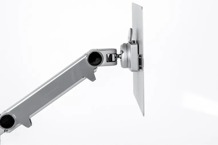 Bild: VESA Adapter für Monitore & Displays – Was nicht passt, wird passend gemacht!