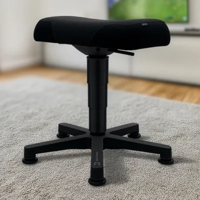 Bild: Backforce Mate: Gaming-Hocker und Fußablage in einem - belastbar bis 120 kg für 109 Euro