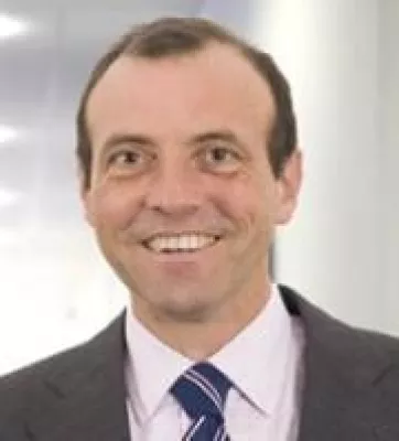 Bild: Studie von adept belegt skeptische Haltung der deutschen Wirtschaft