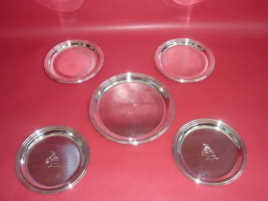 Bild: m|c traum-box versteigert exklusives Silbertellerset von Wilkens & Söhne und Tref-fen mit Jens Böhrnsen