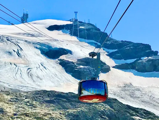 Bild: Gletscherparadies Titlis – das 360° Panorama-Erlebnis  