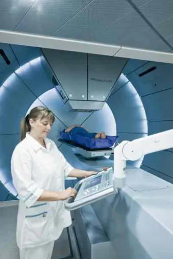 Bild: Strahlenbehandlung bei Krebserkrankungen