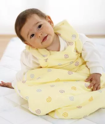 Bild: Baby-Mäxchen® von Alvi – meistverkaufter Baby-Schlafsack in Deutschland