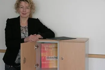 Bild: Ahauser Firma erstmalig auf der didacta vertreten - Holztechnik Schmeing stellt neues Produkt „Schulkiste“ vor