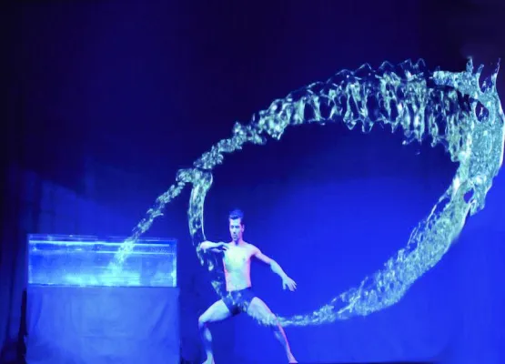 Bild: Wasser-Show als verbindendes Element