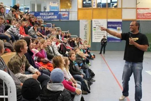 Bild: 2schneidig@school an der vorpommerschen Ostsee