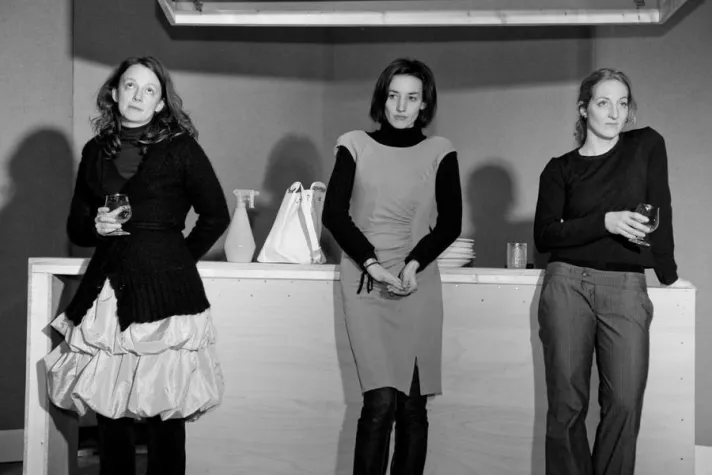 Neue Aufführung an der Athanor Akademie - KALTGESTELLT Bild: Neue Aufführung an der Athanor Akademie - KALTGESTELLT