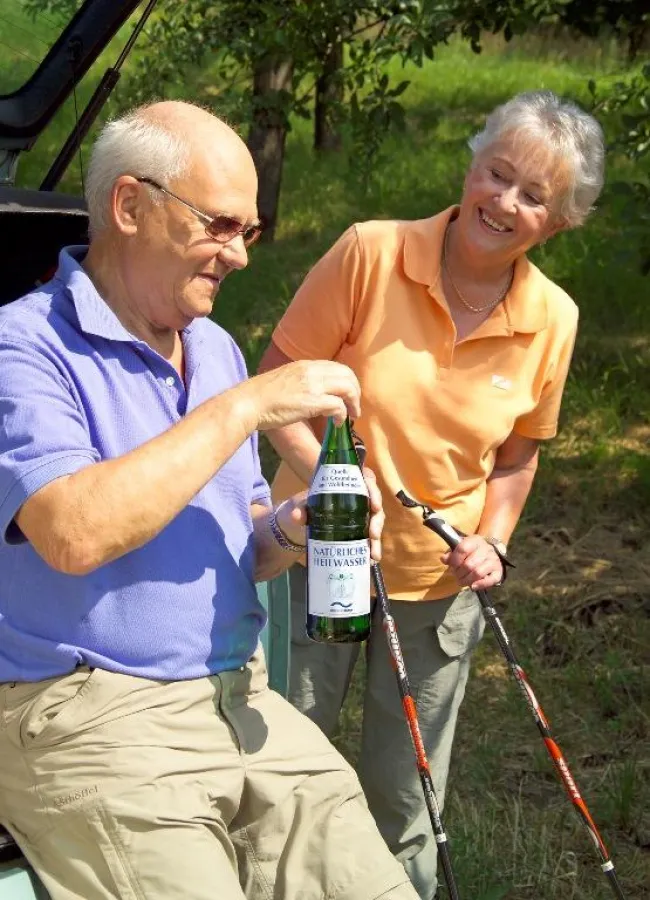 Heilwässer spenden Flüssigkeit und helfen der Gesundheit