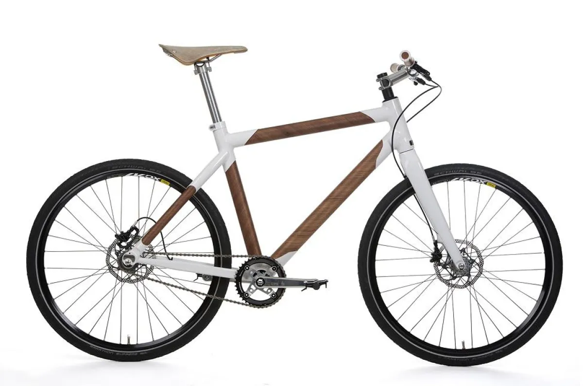 Das ausgezeichnete Furnierfahrrad nemus CAJALUN in Nussbaum.