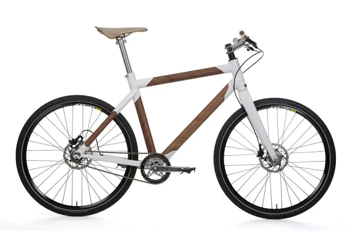 Furnierfahrrad gewinnt Red Dot Award Bild: Furnierfahrrad gewinnt Red Dot Award