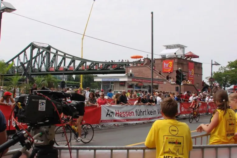 Bild: Event der Extreme - GL Verleih ist beim ironman 2009 in Frankfurt dabei