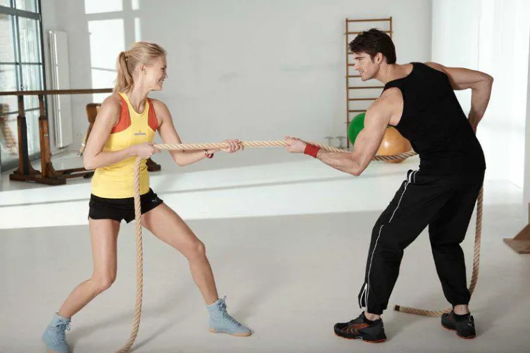 Auf der Suche nach dem besten Workout – große Fitness-Aktion von FIT FOR FUN und Reebok Bild: Auf der Suche nach dem besten Workout – große Fitness-Aktion von FIT FOR FUN und Reebok