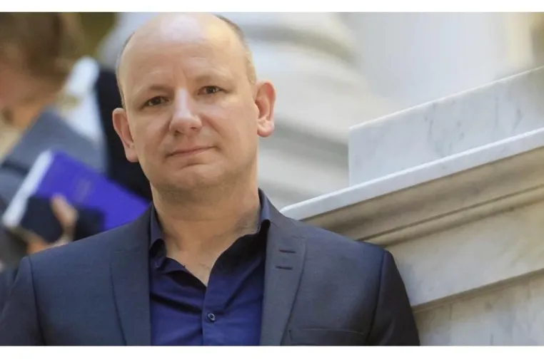 Bild: Oliver Decker auf Professur für Sozialpsychologie und interkulturelle Praxis an der SFU Berlin berufen