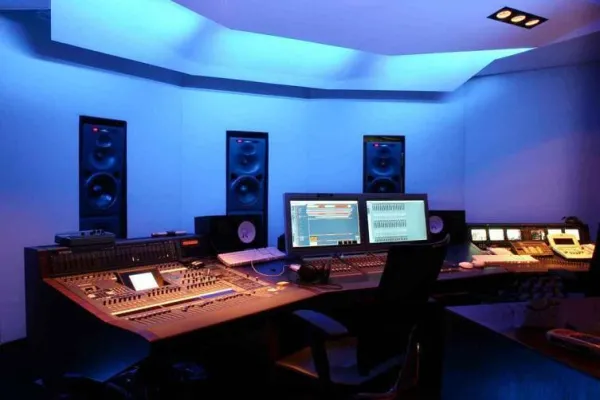 Bild: Studio Hessisch Lichtenau - Das erfolgreichste Radiostudio Deutschlands