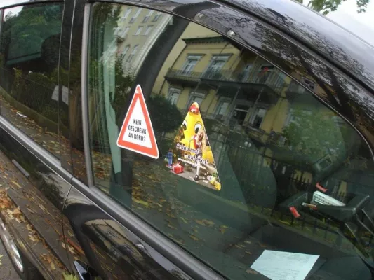 Kein Geschenk an Bord? ebay hilft weiter Bild: Kein Geschenk an Bord? ebay hilft weiter