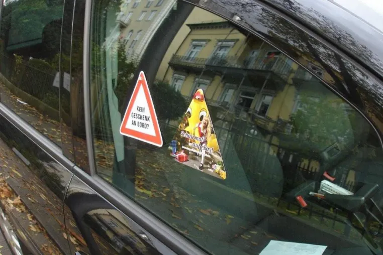 Kein Geschenk an Bord? ebay hilft weiter Bild: Kein Geschenk an Bord? ebay hilft weiter