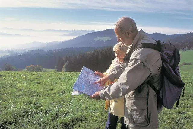 Bild: Neuer Wanderweg für Bayerns sonnenreichsten Ort: "Großer Kapellenweg" verbindet 13 Gotteshäuser miteinander