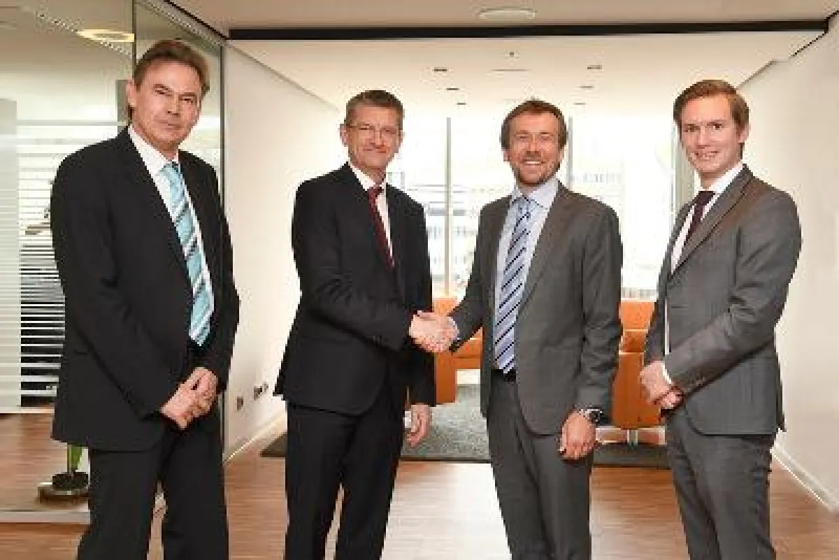 Erfolgreiche Vertragsunterzeichnung zwischen Gruenenthal und Adhesys Medical_Copyright Gruenenthal