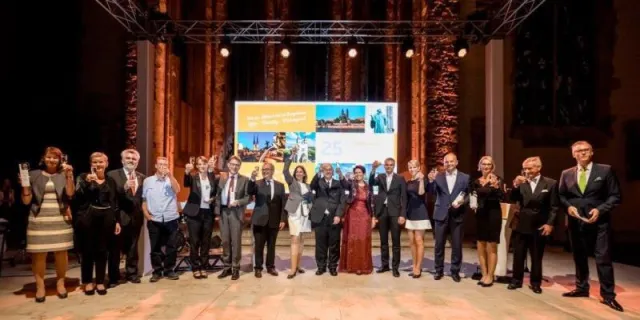 Bild: Unternehmen gestalten Zukunft für Sachsen-Anhalt