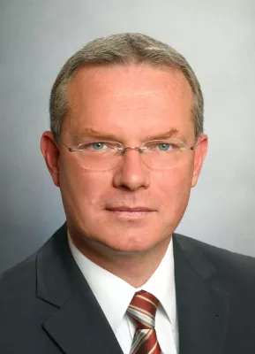 Bild: Neuer Vice President für Life Sciences bei Camelot IDPro