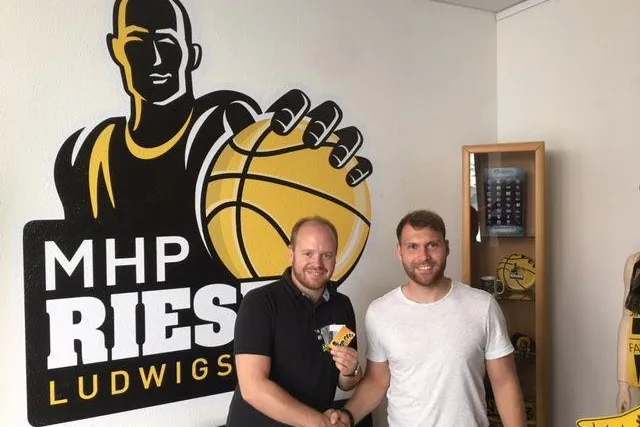 Bild: ABCard weiterhin offizieller Partner der MHP Riesen Ludwigsburg