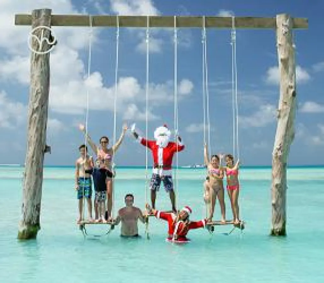 (c) Kandima Maldives