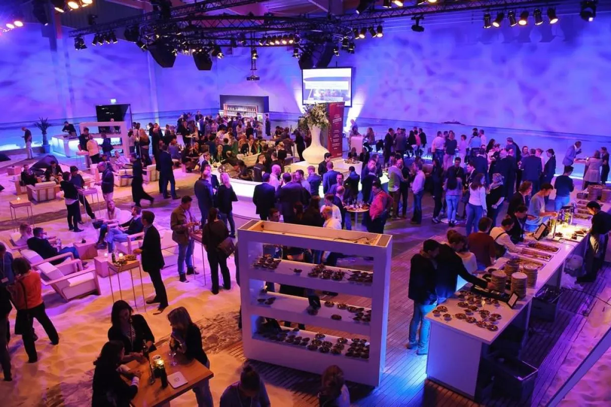 Die Stimmung auf dem mittlerweile 7. Eventpartner Abend ist locker und ungezwungen.