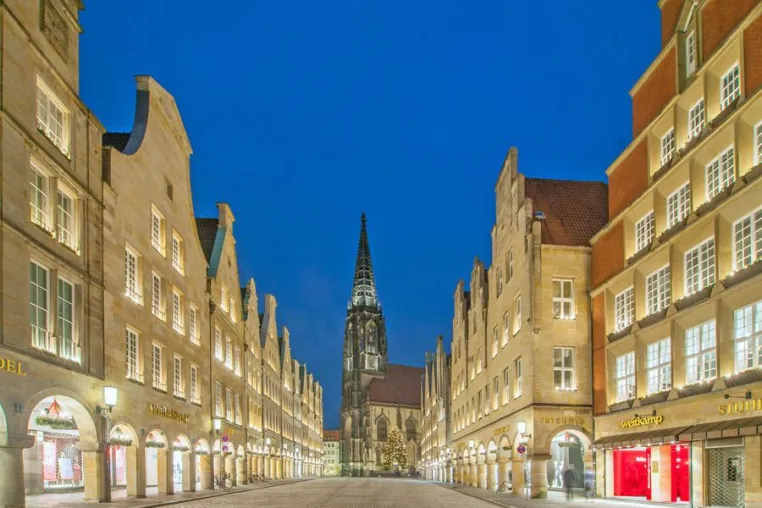 Neue Eindrücke: Münster zur Blauen Stunde und bei Dunkelheit fotografieren Bild: Neue Eindrücke: Münster zur Blauen Stunde und bei Dunkelheit fotografieren