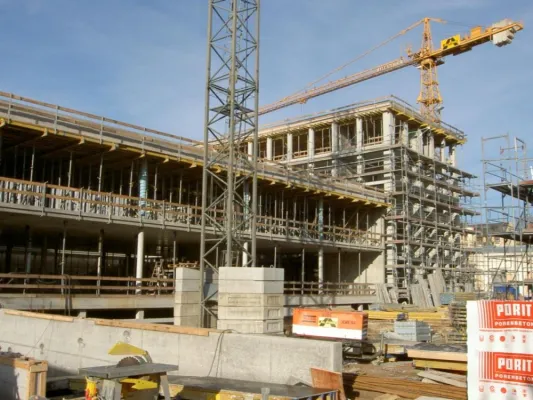 Bild: Westag Schalungsplatten - Für Systemschalung, im Betonfertigteilwerk oder direkt auf der Baustelle