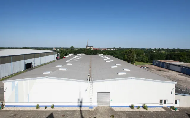 Bild: 1 Jahr Werkverkauf in Bitterfeld: ArcelorMittal vertraut auf Kirchhof & Schön