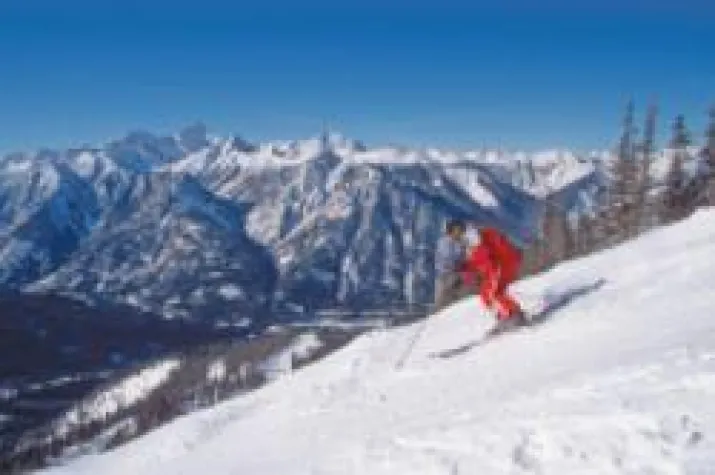 Panorama Ski Resort Kanada Geburtsort des Heliskiing Bild: Panorama Ski Resort Kanada Geburtsort des Heliskiing